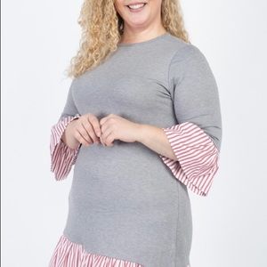 Gray mini dress with Burgundy/White flare